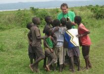 2012-contact with local population - Bruno Heran -Kyriandongo area