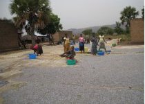 border_uganda-congo-fisherman